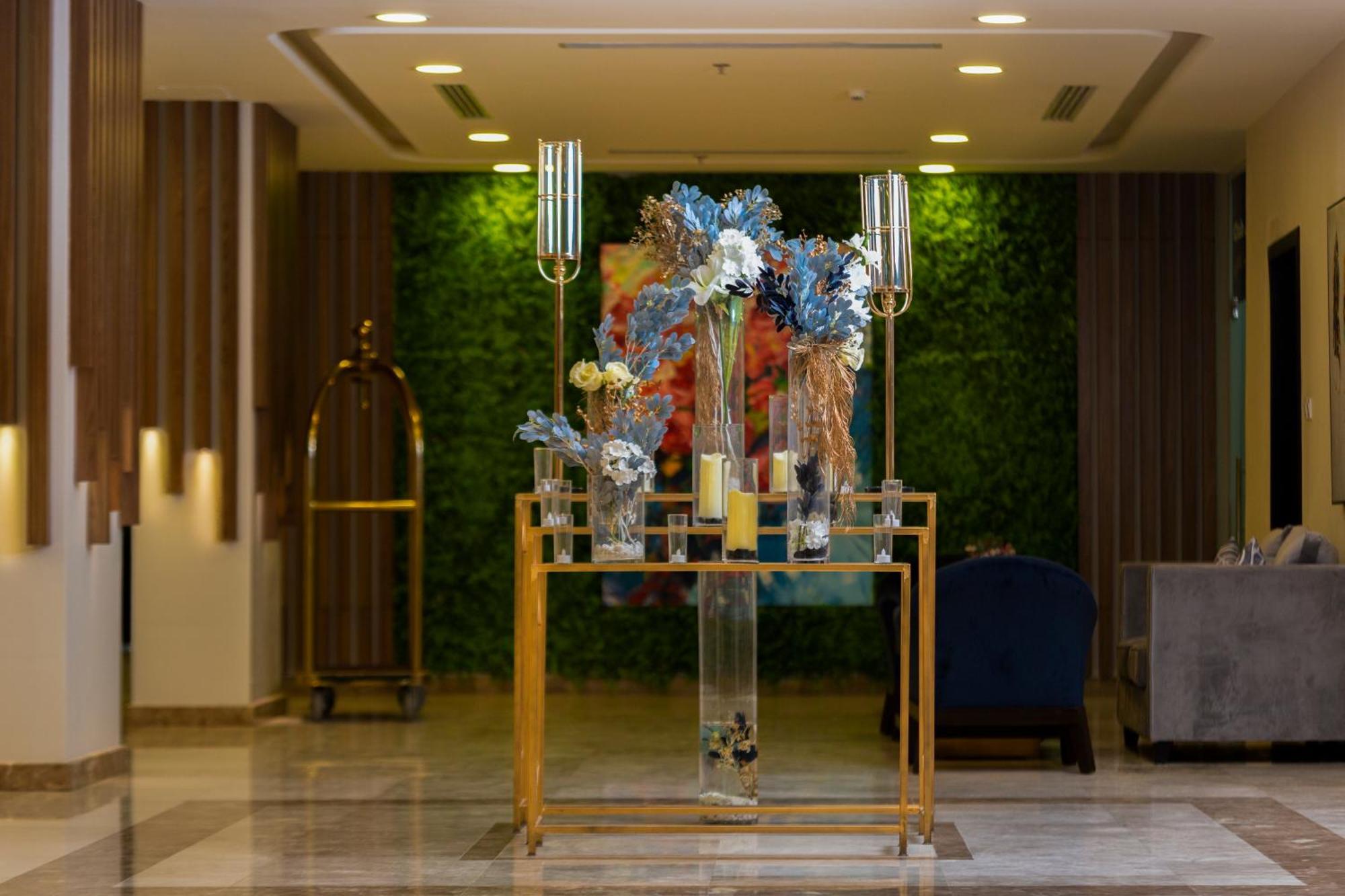 Apartment اطلالة الشرفة 1-terrace View 1 *